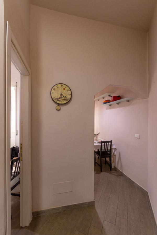 Vercelli Guest House Near San Giovanni Rome Buitenkant foto