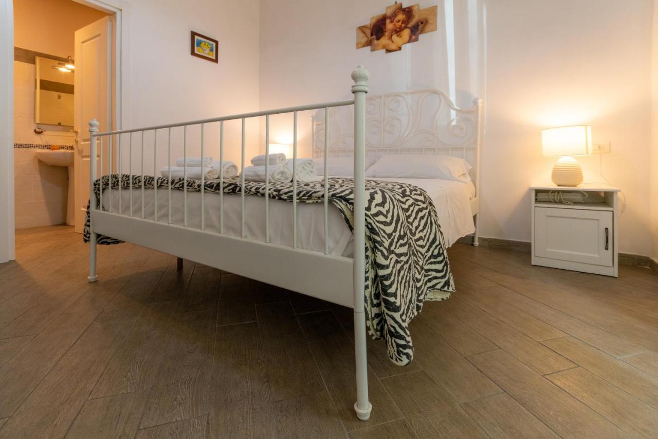 Vercelli Guest House Near San Giovanni Rome Buitenkant foto