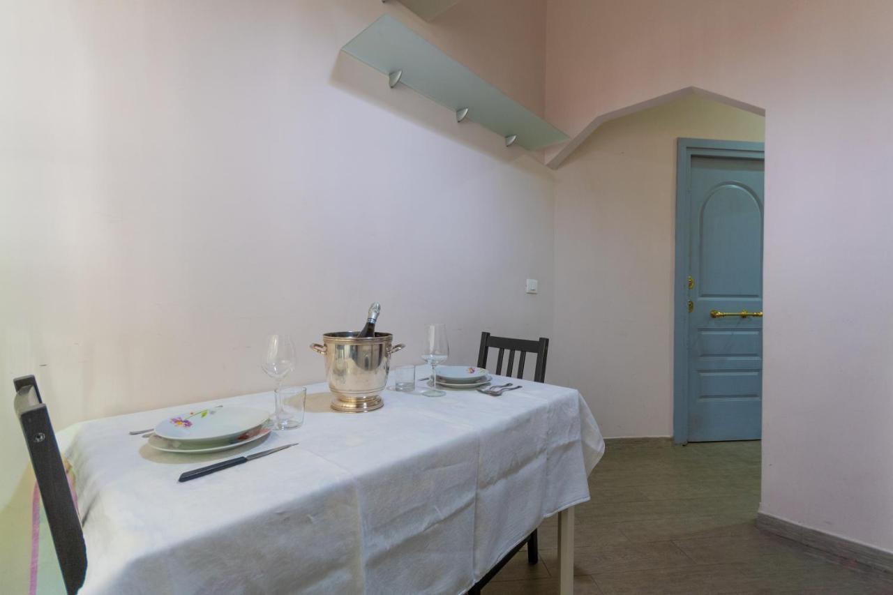 Vercelli Guest House Near San Giovanni Rome Buitenkant foto