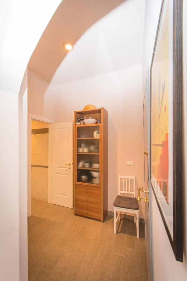 Vercelli Guest House Near San Giovanni Rome Buitenkant foto